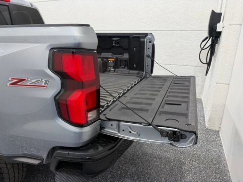 Used 2026 Chevrolet Colorado Z71 AWD/4WD image 24