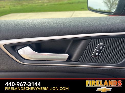 Used 2023 Ford Edge SEL w/ Convenience Package AWD/4WD image 11