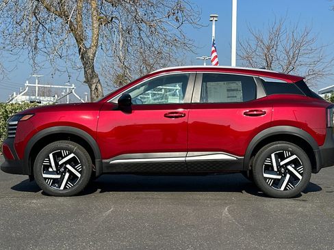 New 2026 Nissan Kicks SV image 7