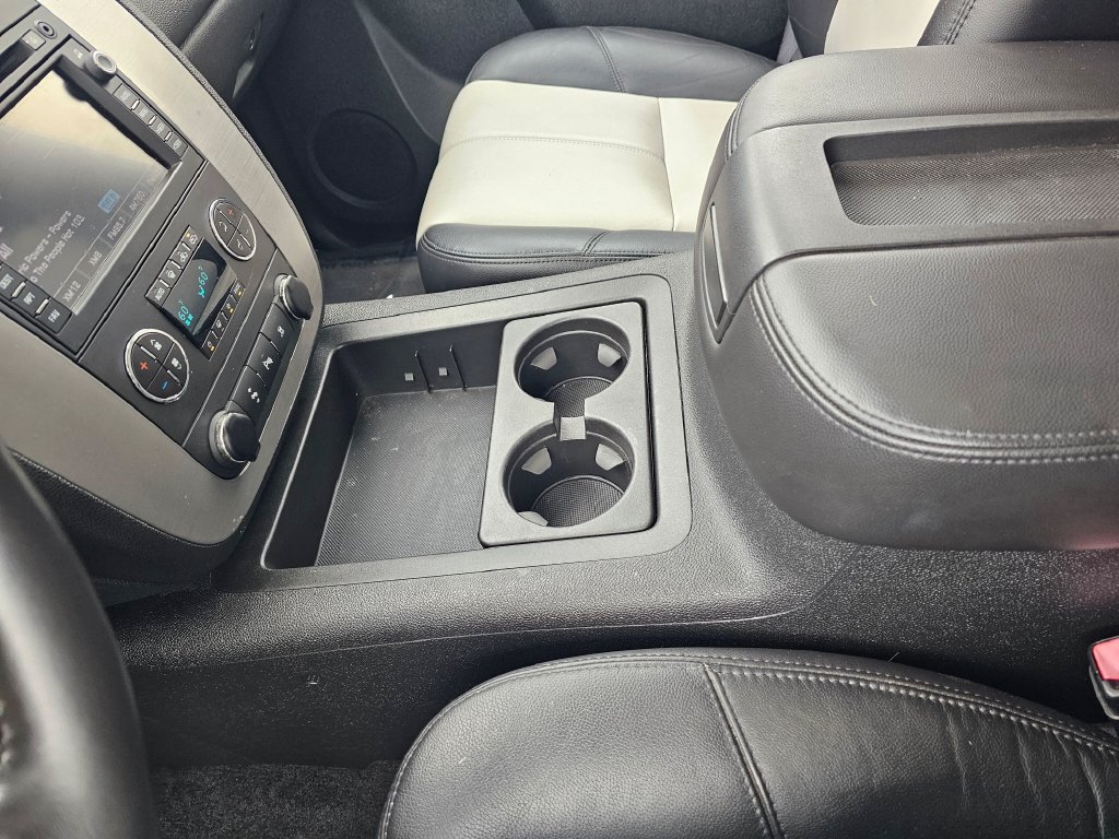 Used 2010 GMC Sierra 1500 SLT w/ All-Terrain Package AWD/4WD image 26