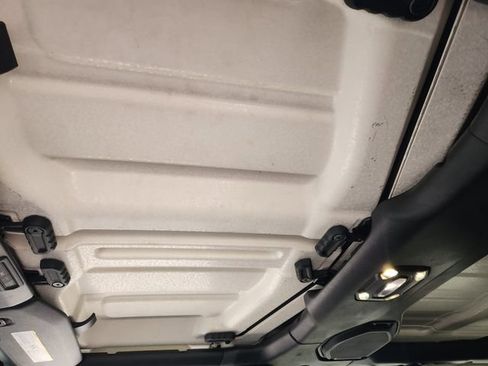 Used 2019 Jeep Wrangler Unlimited Rubicon AWD/4WD image 26