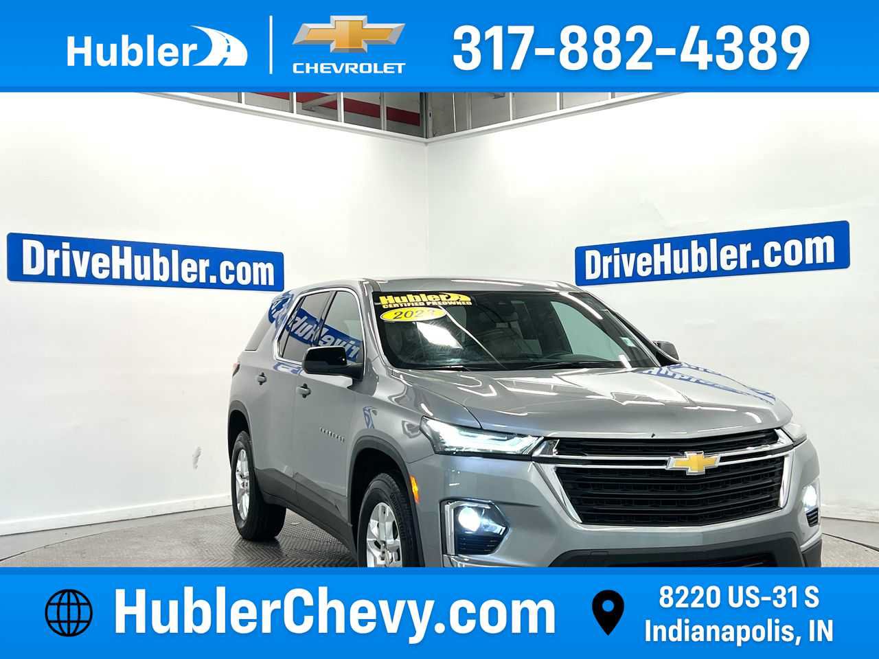 Used 2023 Chevrolet Traverse LS FWD image 1