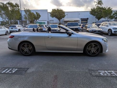 Used 2020 Mercedes-Benz E 450 Cabriolet image 4