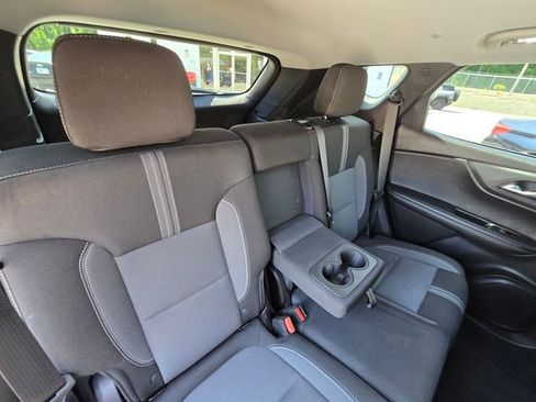 Used 2023 Chevrolet Blazer LT w/ Midnight/Sport Edition FWD image 14