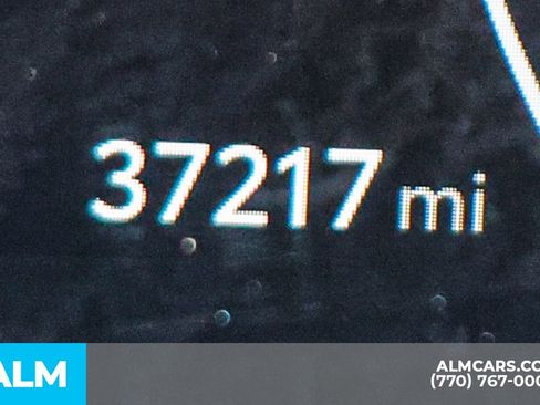 Used 2025 Toyota Camry SE image 57