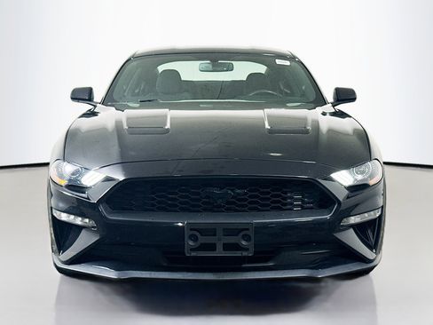 Used 2019 Ford Mustang Coupe w/ Equipment Group 101A RWD image 2