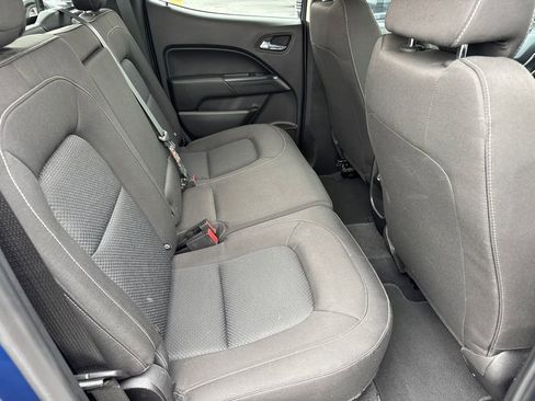 Used 2019 Chevrolet Colorado LT w/ LT Convenience Package RWD image 4