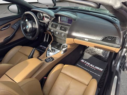 Used 2010 BMW M6 Convertible RWD image 12
