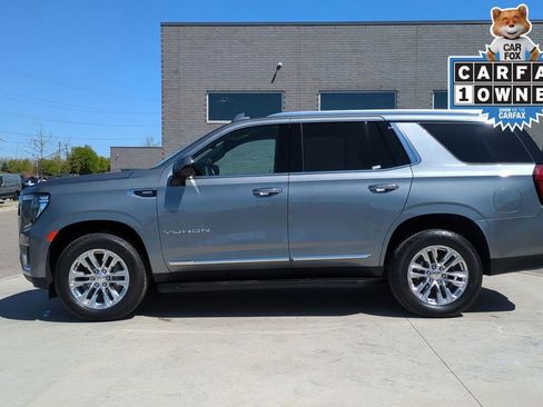 Used 2022 GMC Yukon SLT image 2