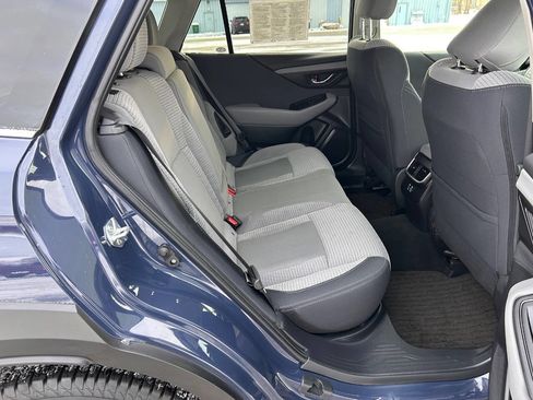 Used 2024 Subaru Outback Premium image 18