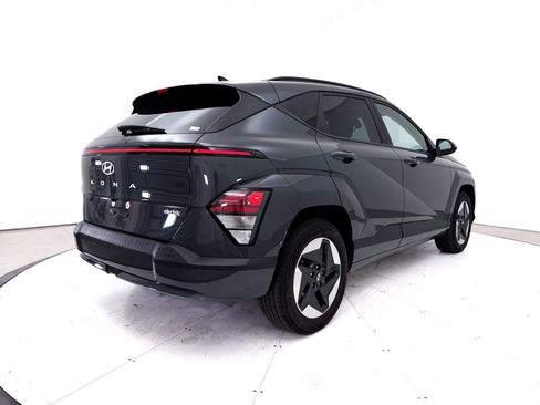 Used 2024 Hyundai Kona SEL FWD image 18