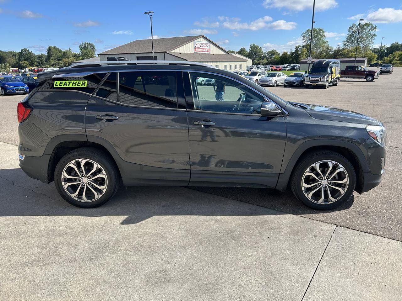 Used 2019 GMC Terrain SLT AWD/4WD image 4