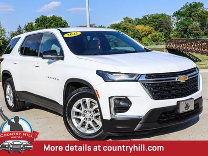 Used 2022 Chevrolet Traverse LS