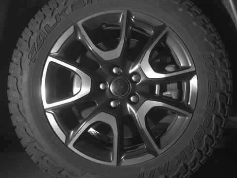 Used 2025 Jeep Compass Trailhawk image 13