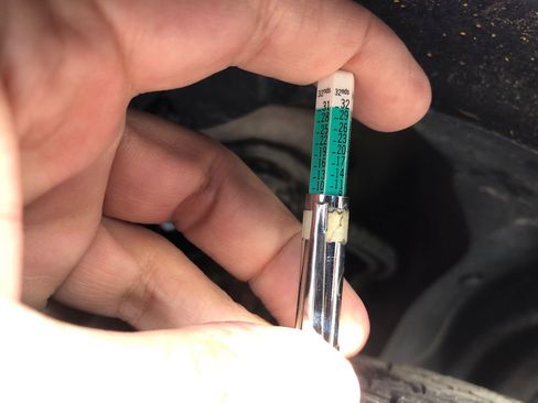 Used 2018 Chrysler 300 Limited w/ Safetytec Plus Group image 15