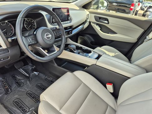 Certified 2022 Nissan Rogue SL FWD image 22