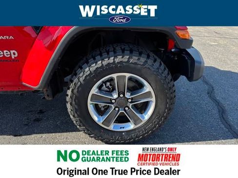 Used 2023 Jeep Wrangler Sahara image 25