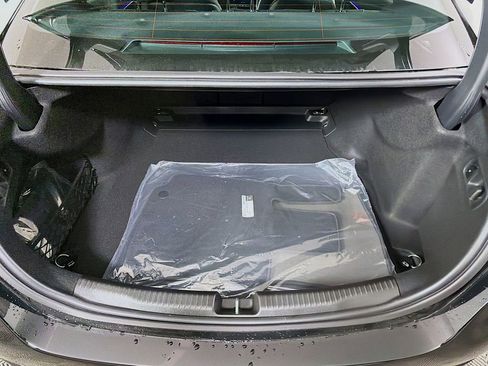 Used 2026 Mercedes-Benz C 300 4MATIC Sedan image 28