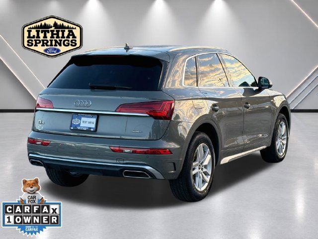 Used 2023 Audi Q5 2.0T Premium w/ Convenience Package AWD/4WD image 3