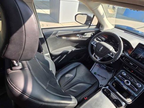 Used 2021 Lincoln Nautilus Reserve AWD/4WD image 21