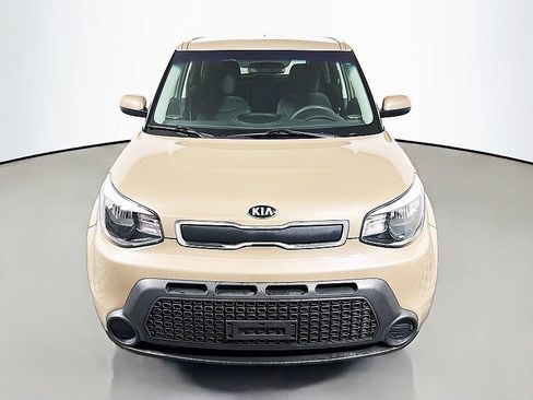 Used 2015 Kia Soul image 2