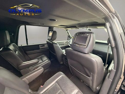 Used 2013 Ford Expedition EL Limited RWD image 16