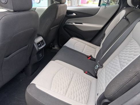 Used 2019 Chevrolet Equinox LS w/ LS Convenience Package FWD image 13