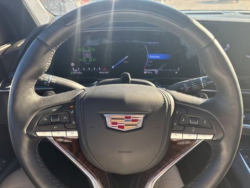 Used 2023 Cadillac Escalade Sport Platinum image 14