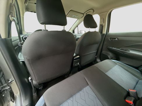 Used 2023 Nissan Versa SV w/ Trunk Package image 21