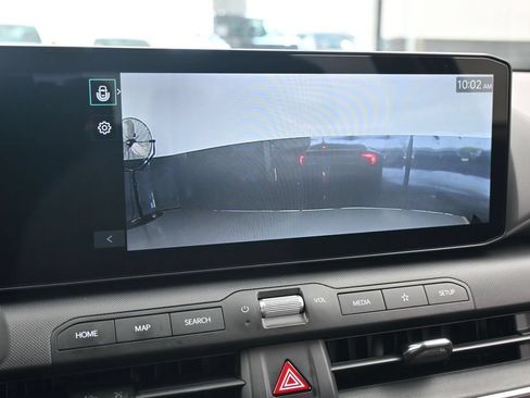 Used 2025 Kia K4 FWD image 19