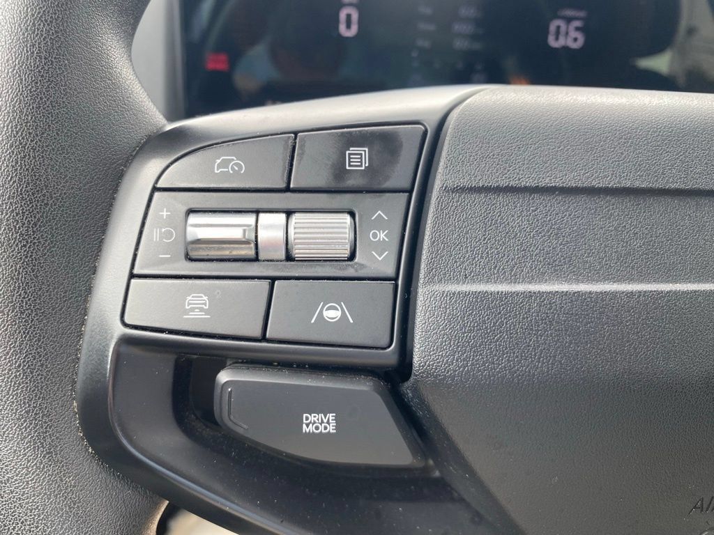 Used 2025 Kia K4 FWD image 25