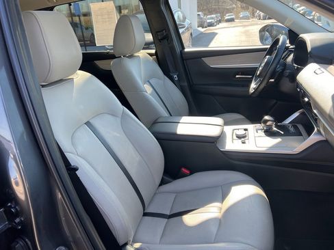 Used 2024 MAZDA CX-90 Plug-In Hybrid w/ Premium Pkg image 23