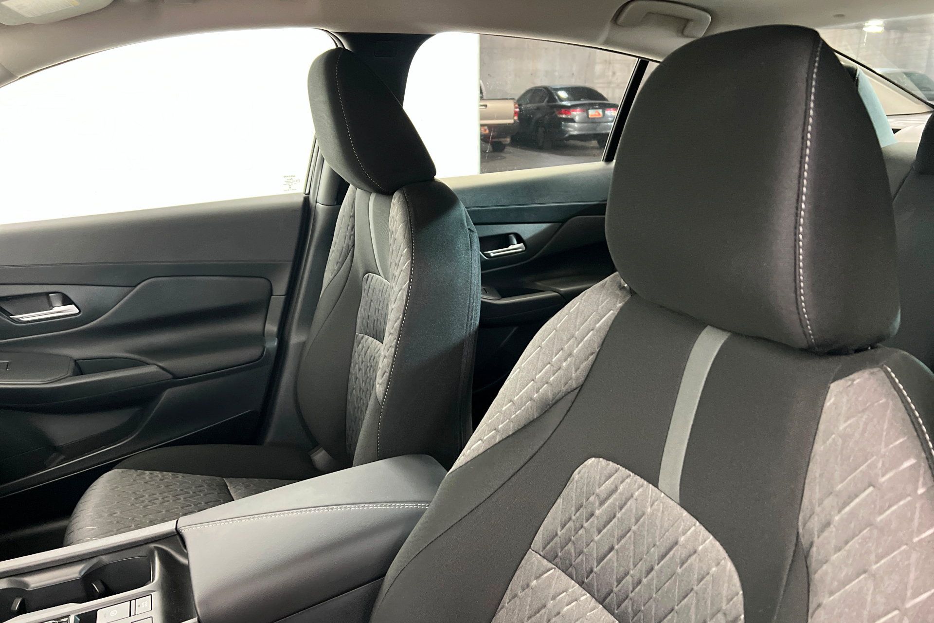 New 2027 Nissan Sentra SV w/ SV Convenience Package FWD image 16