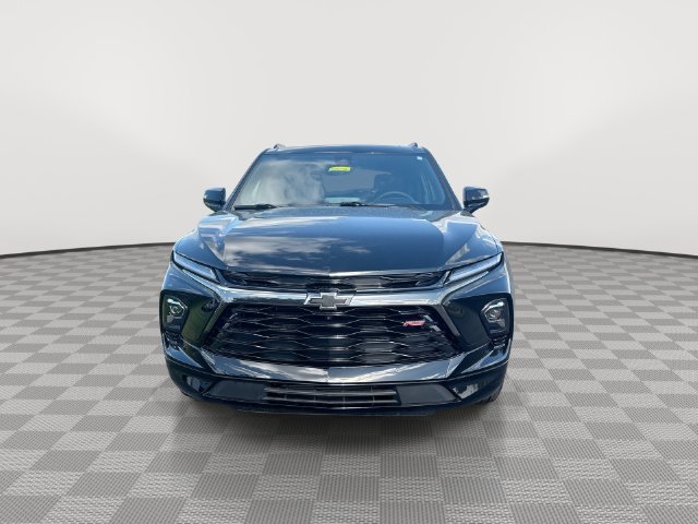 Certified 2026 Chevrolet Blazer RS w/ Driver Confidence II Package FWD image 5