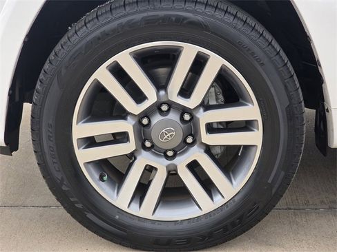 Used 2023 Toyota 4Runner TRD Sport image 9