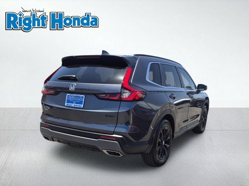 Certified 2025 Honda CR-V Sport image 7
