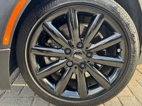 Used 2015 MINI Cooper S image 8