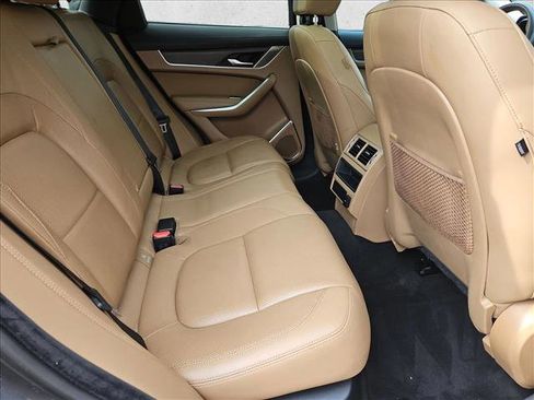 Used 2021 Jaguar F-PACE S image 21