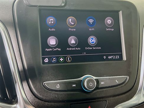 Used 2020 Chevrolet Equinox LT image 14