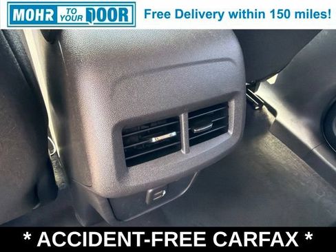 Used 2020 Chevrolet Equinox LT FWD image 39