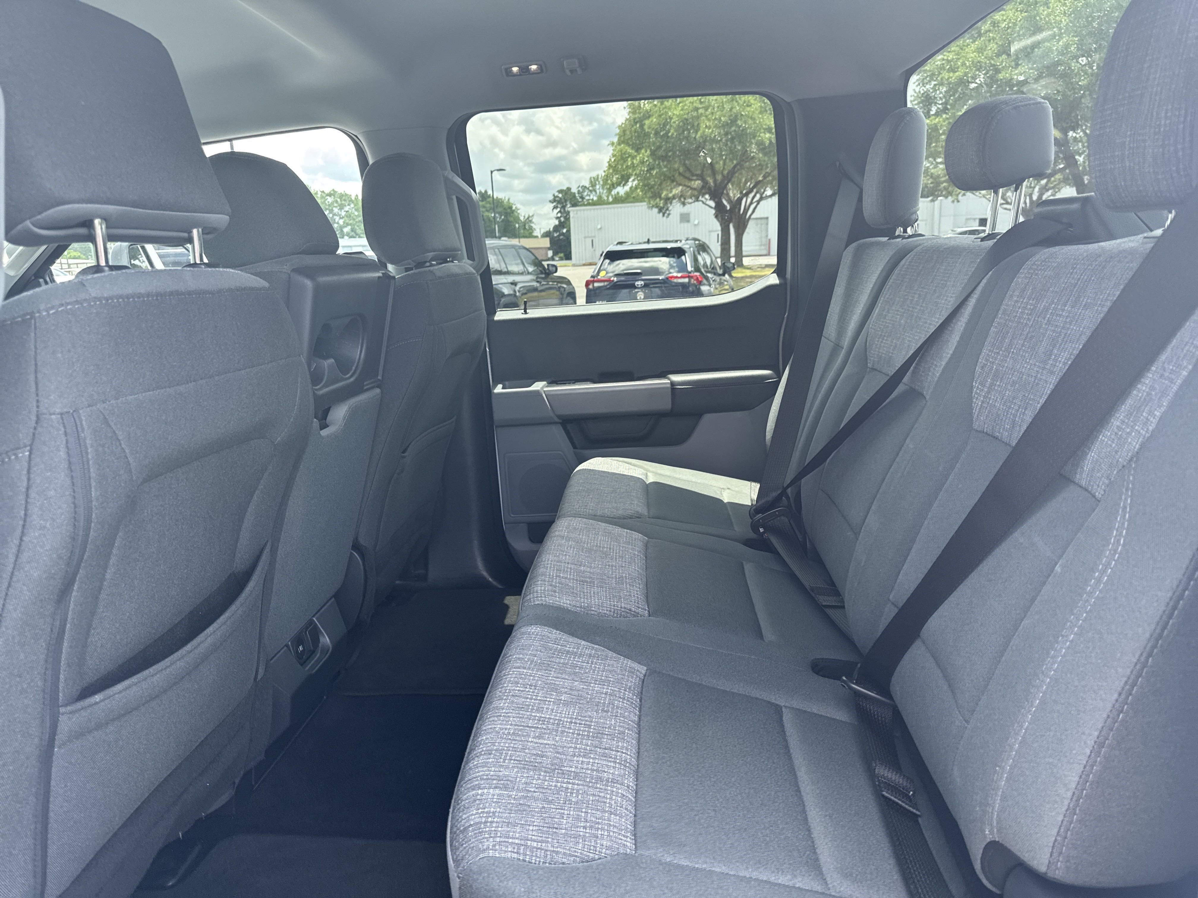 Used 2024 Ford F350 XLT AWD/4WD image 22