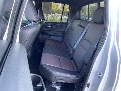 Used 2026 Honda Ridgeline Black Edition image 16