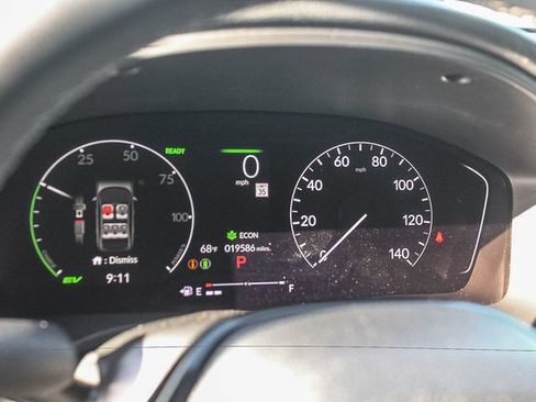 Used 2025 Honda Civic Sport image 28