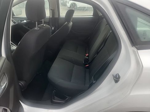 Used 2018 Ford Focus SE FWD image 26