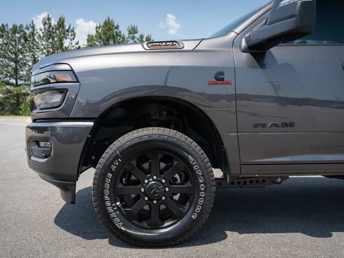 New 2026 RAM 2500 Big Horn AWD/4WD image 4
