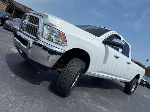 Used 2013 RAM 2500 Tradesman w/ Chrome Appearance Group image 43