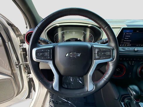Used 2019 Chevrolet Blazer RS FWD image 37