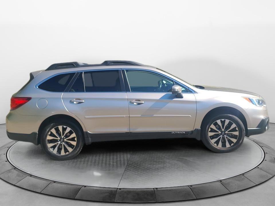 Used 2016 Subaru Outback 2.5i Limited AWD/4WD image 8