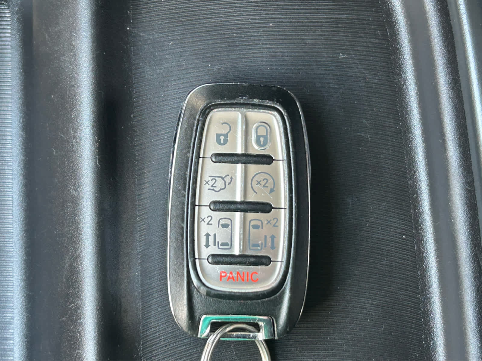 Used 2018 Chrysler Pacifica Touring Plus FWD image 45
