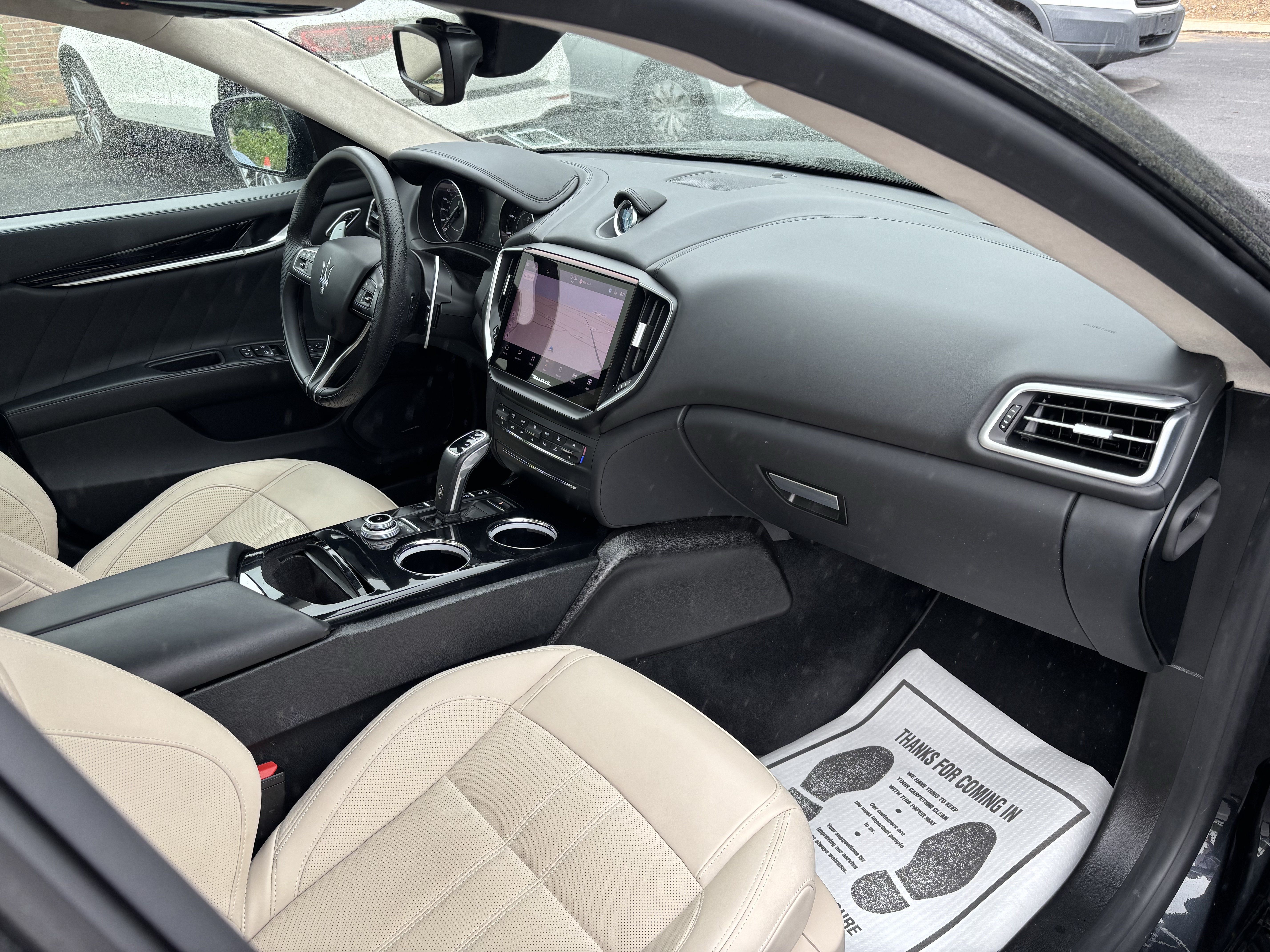Used 2022 Maserati Ghibli Modena Q4 AWD/4WD image 23
